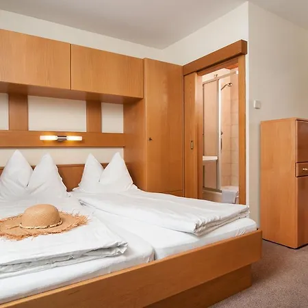 Konukevi Gaestehaus Wulz-lesjak