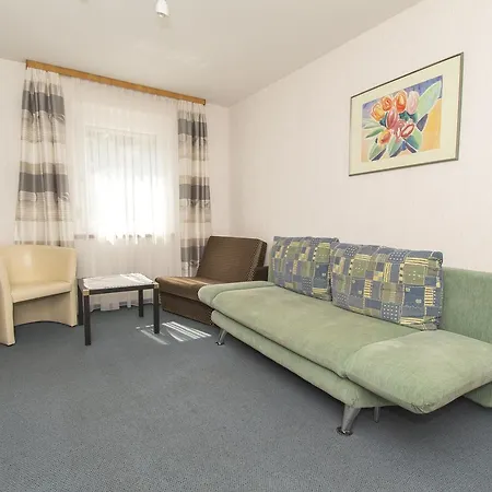 Gaestehaus Wulz-lesjak 3* Villach