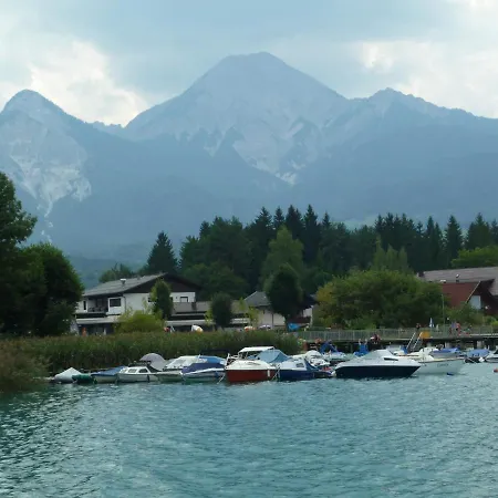 بيت ضيافة Gastehaus Wulz-lesjak فيلاخ